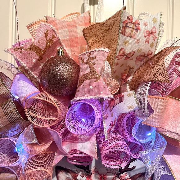 Handmade Pink Winter Floral Reindeer Holiday Ribbon Door Wreath 22 ins W82 - Picture 6 of 12